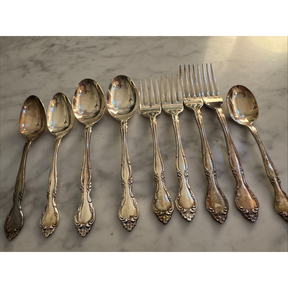 Affection Oneida Community  Pieces Some New  Silverplate Flatware Set-9 Pieces